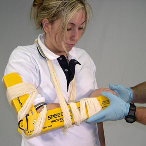 First Aid - Forearm splint